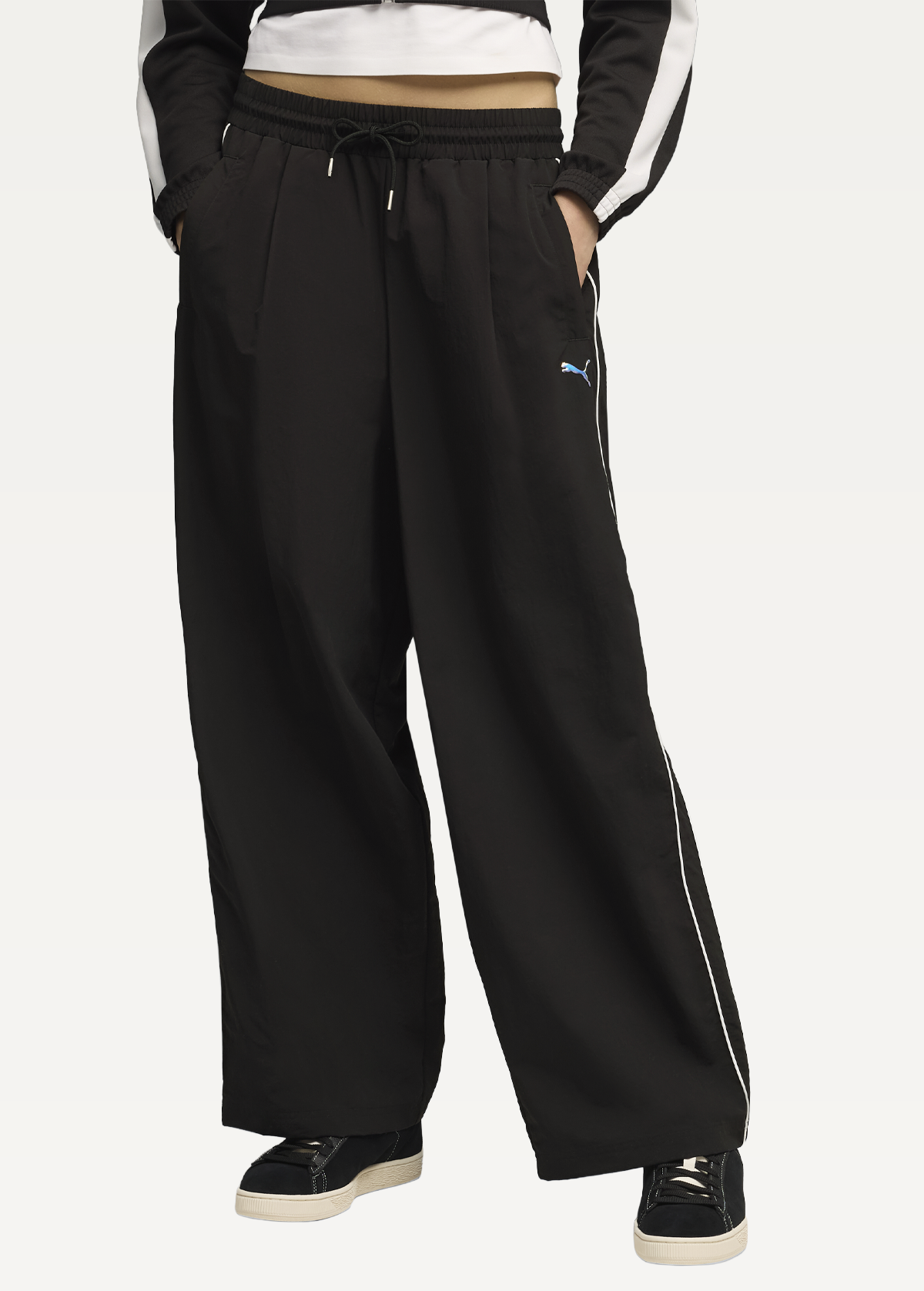 Штани спортивні жіночі PUMA T7 Woven Track Pants OP чорного кольору