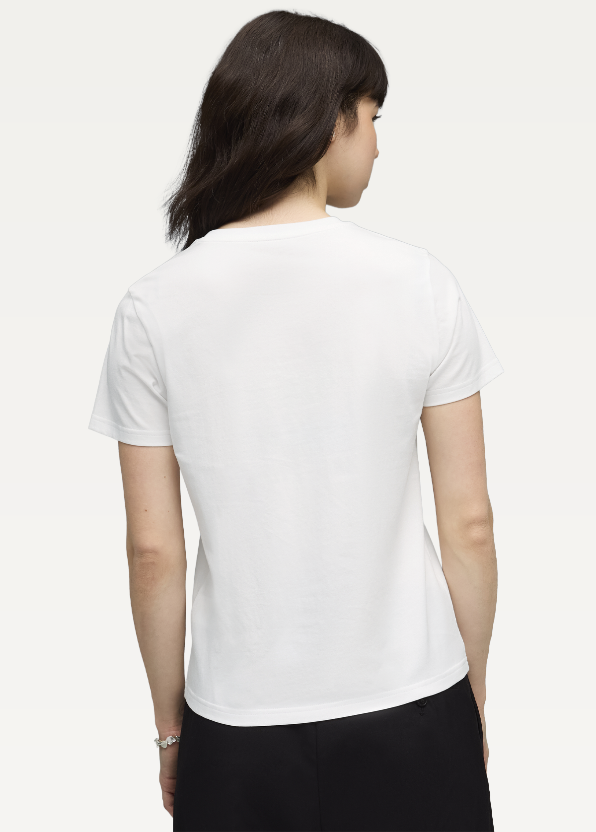 Футболка жіноча PUMA ESS ELEVATED Comfort Tee білого кольору