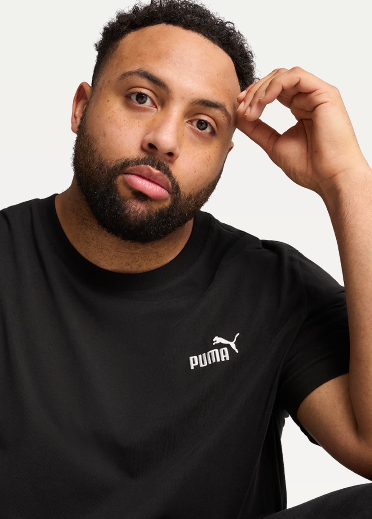 Футболка мужская ESS Small No. 1 Logo Tee черного цвета