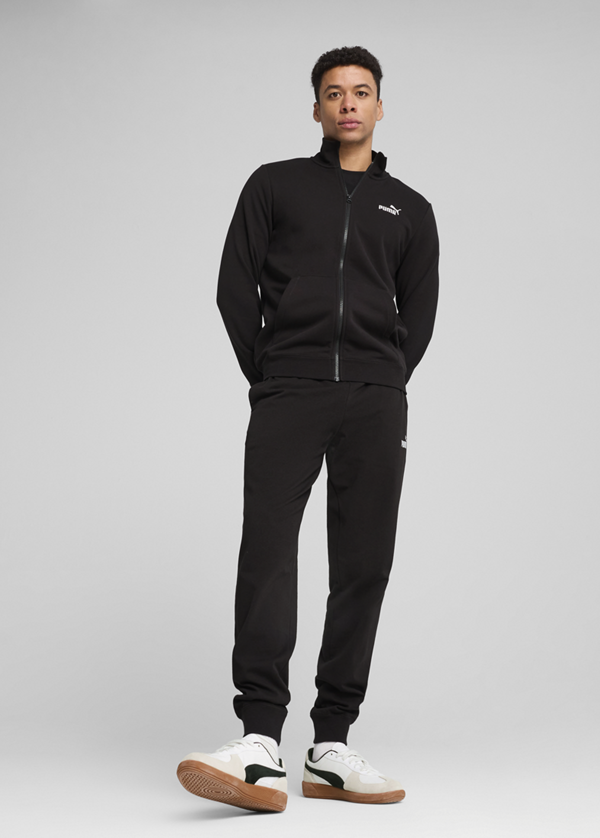 Олімпійка чоловіча PUMA ESS No. 1 Logo Track Jacket чорного кольору