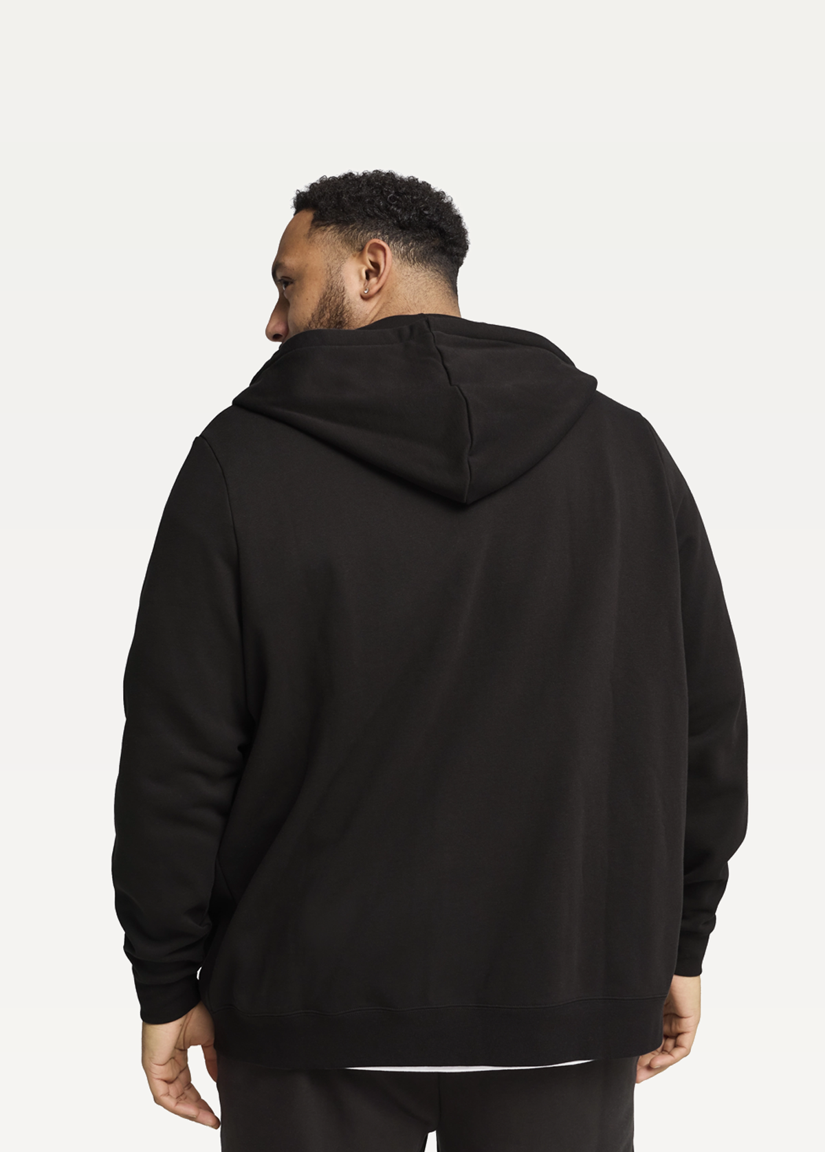 Худі чоловіче PUMA ESS Black Full-Zip Hoodie чорного кольору