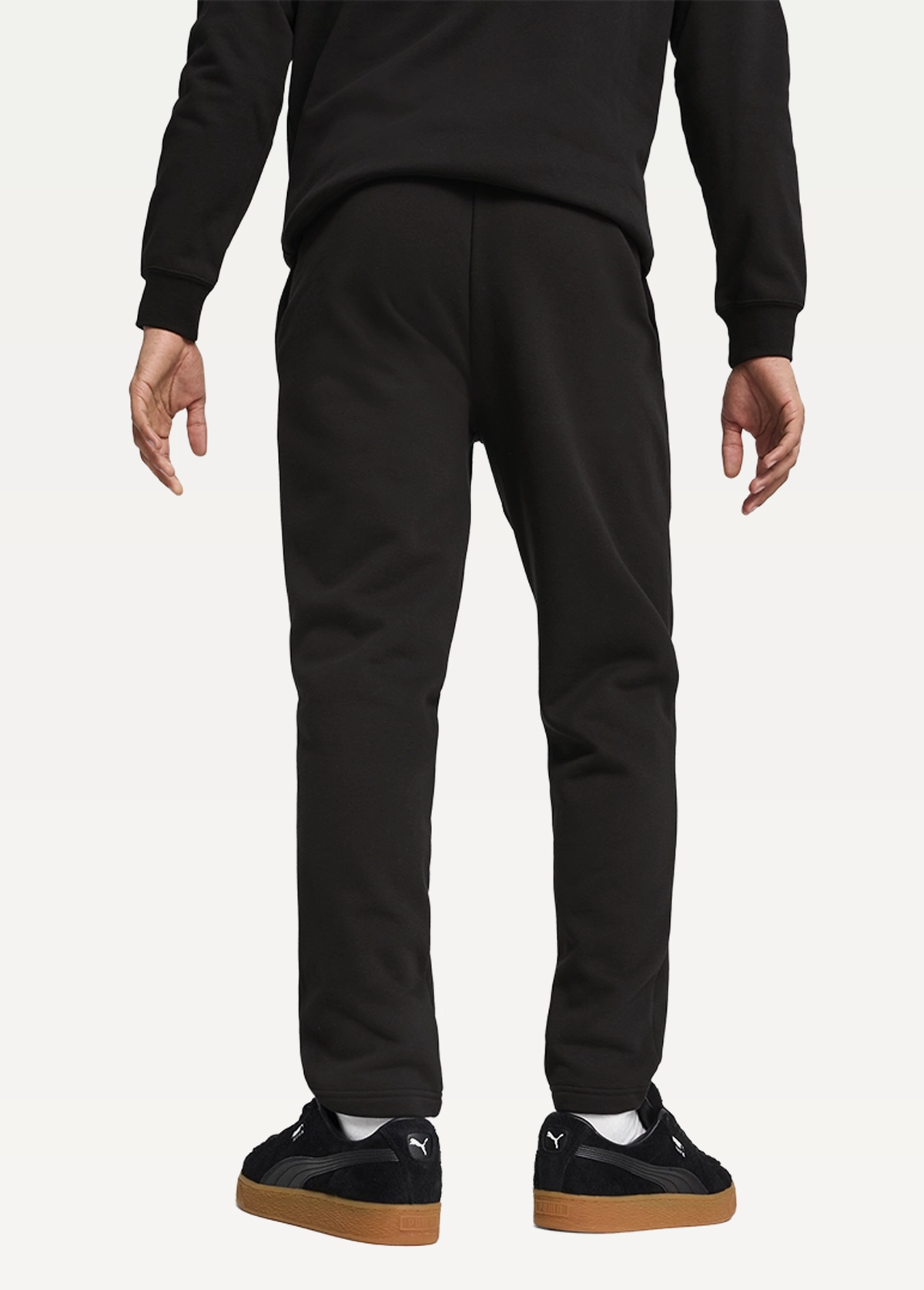 Штаны спортивные мужские PUMA ESS No. 1 Logo Sweatpants черного цвета