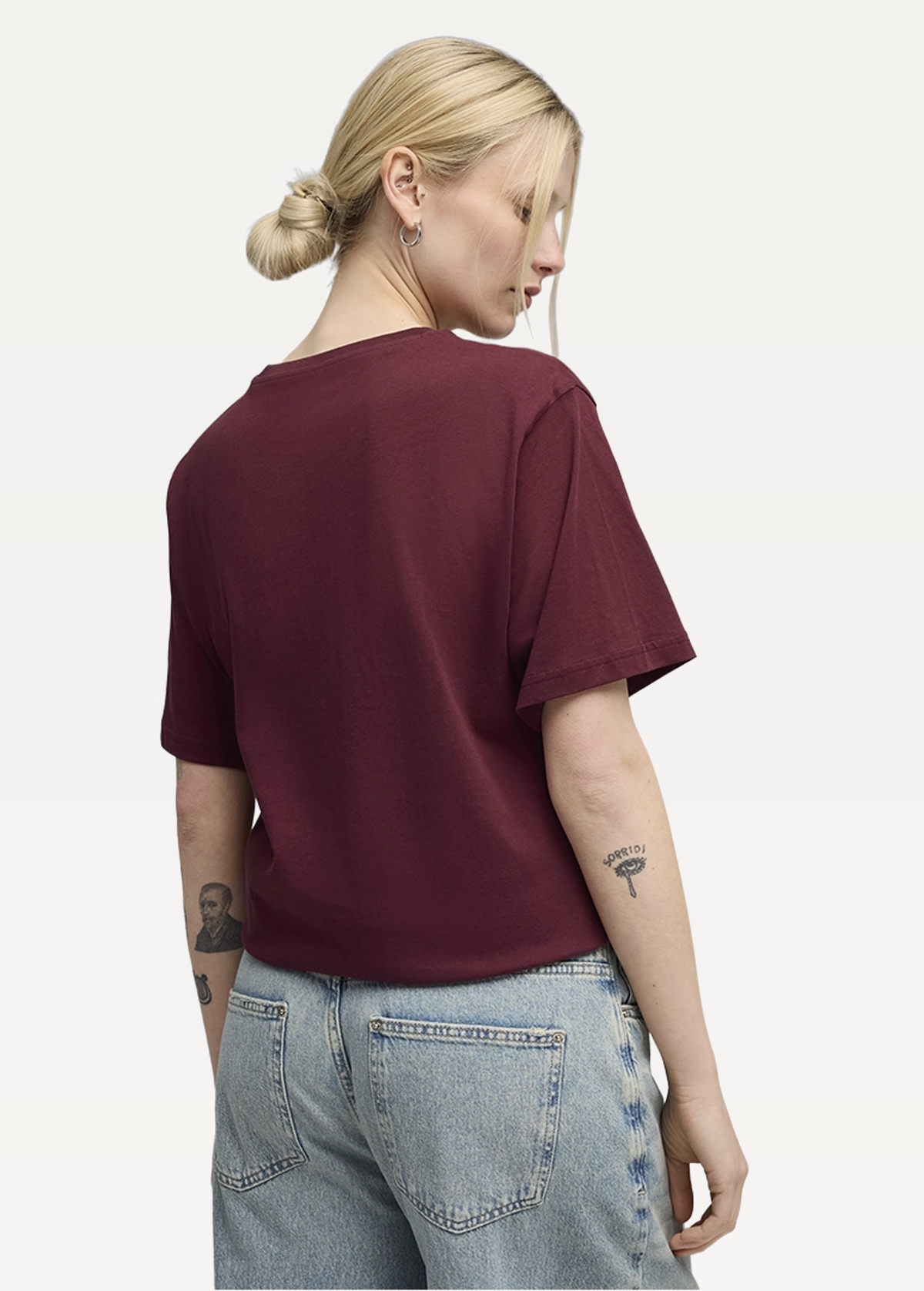 Футболка жіноча PUMA ESS Relaxed Tee Ruby Shimmer