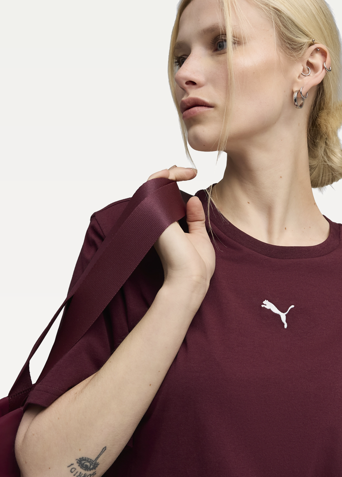 Футболка жіноча PUMA ESS Relaxed Tee Ruby Shimmer