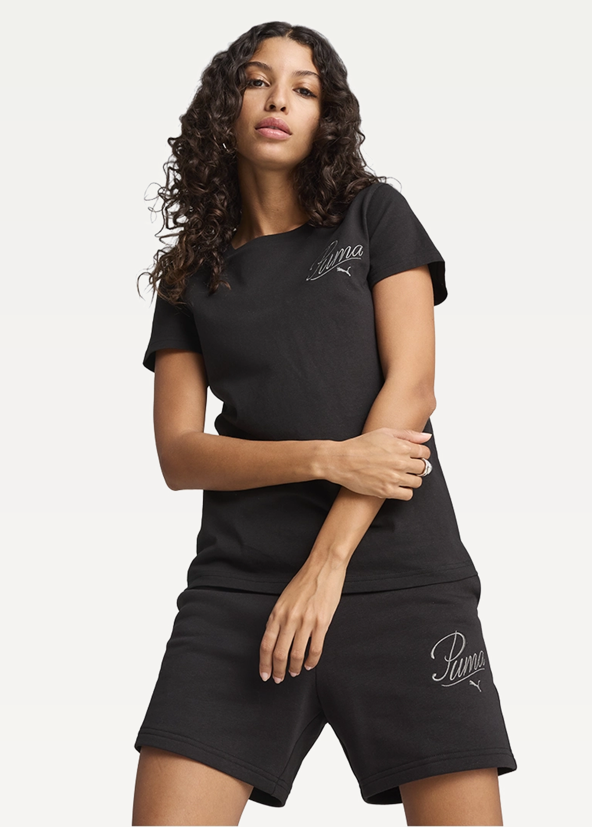 Футболка жіноча PUMA SCRIPT Tee чорного кольору