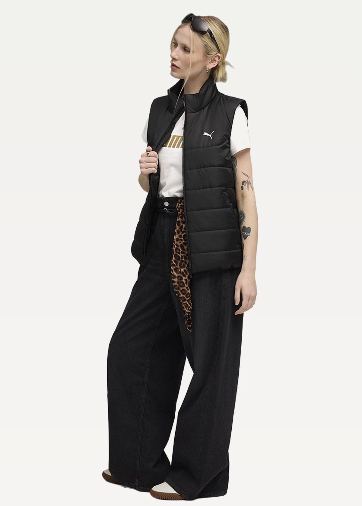 Жилет жіночий PUMA ESS Padded Vest Black чорного кольору