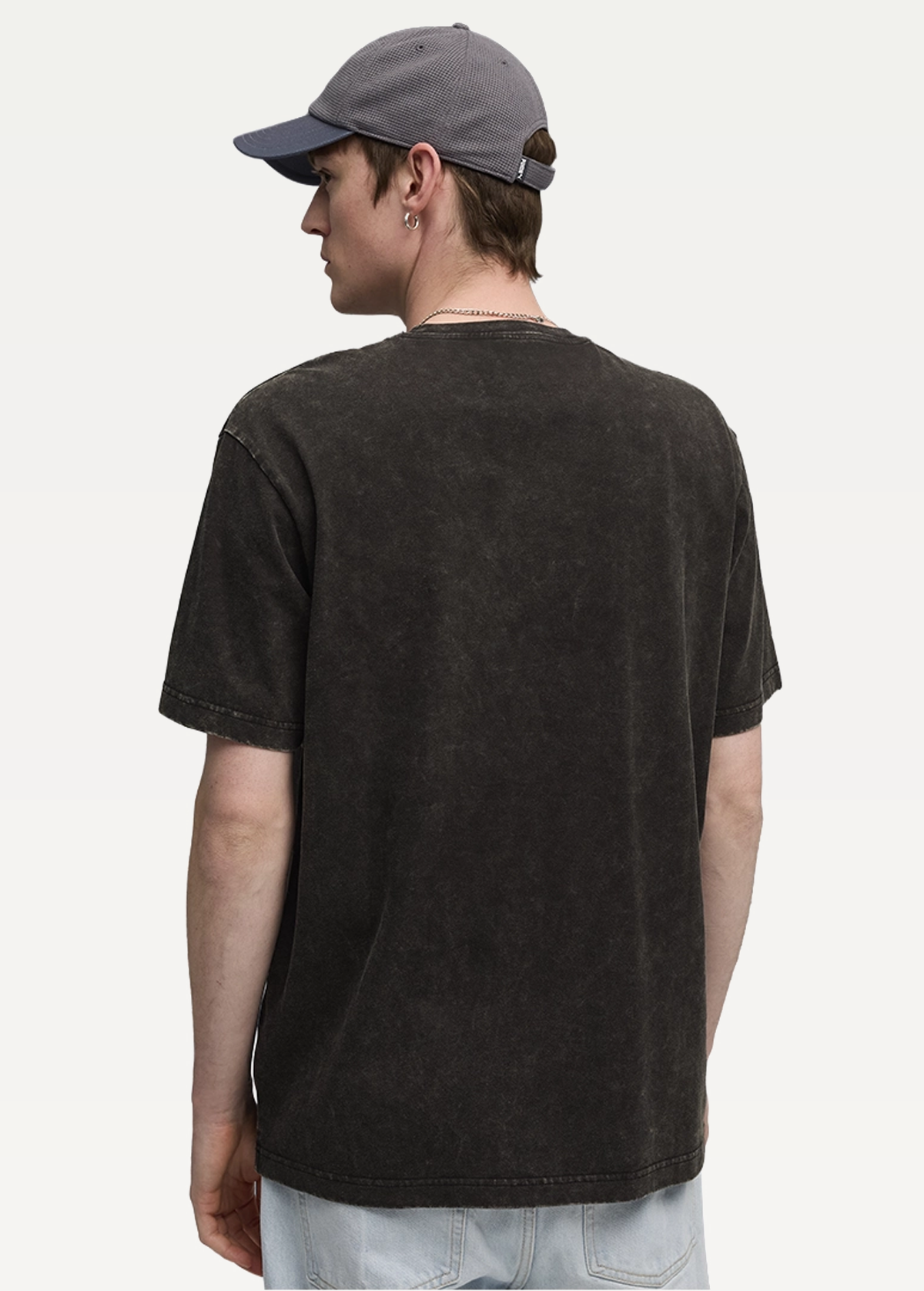 Футболка чоловіча PUMA ESS ELEVATED Wash Tee чорного кольору