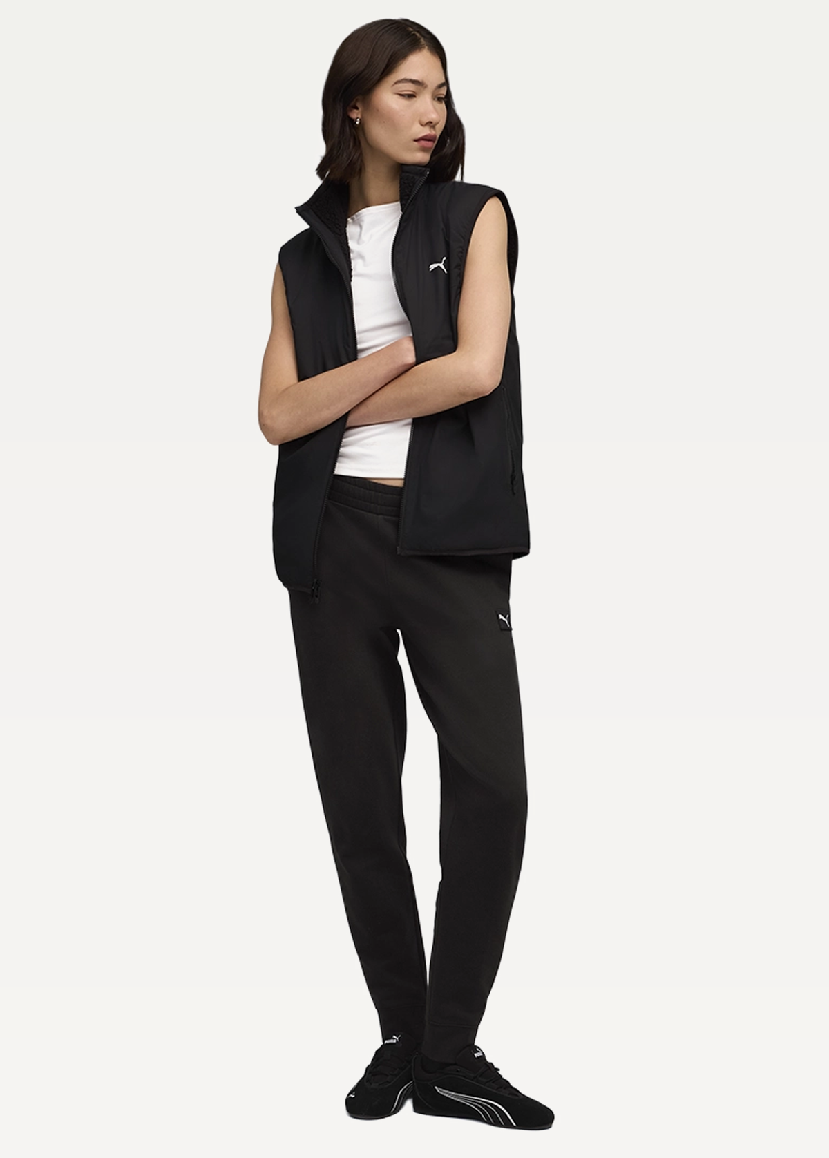 Спортивні штани жіночі PUMA ESS ELEVATED Black Sweatpants чорного кольору