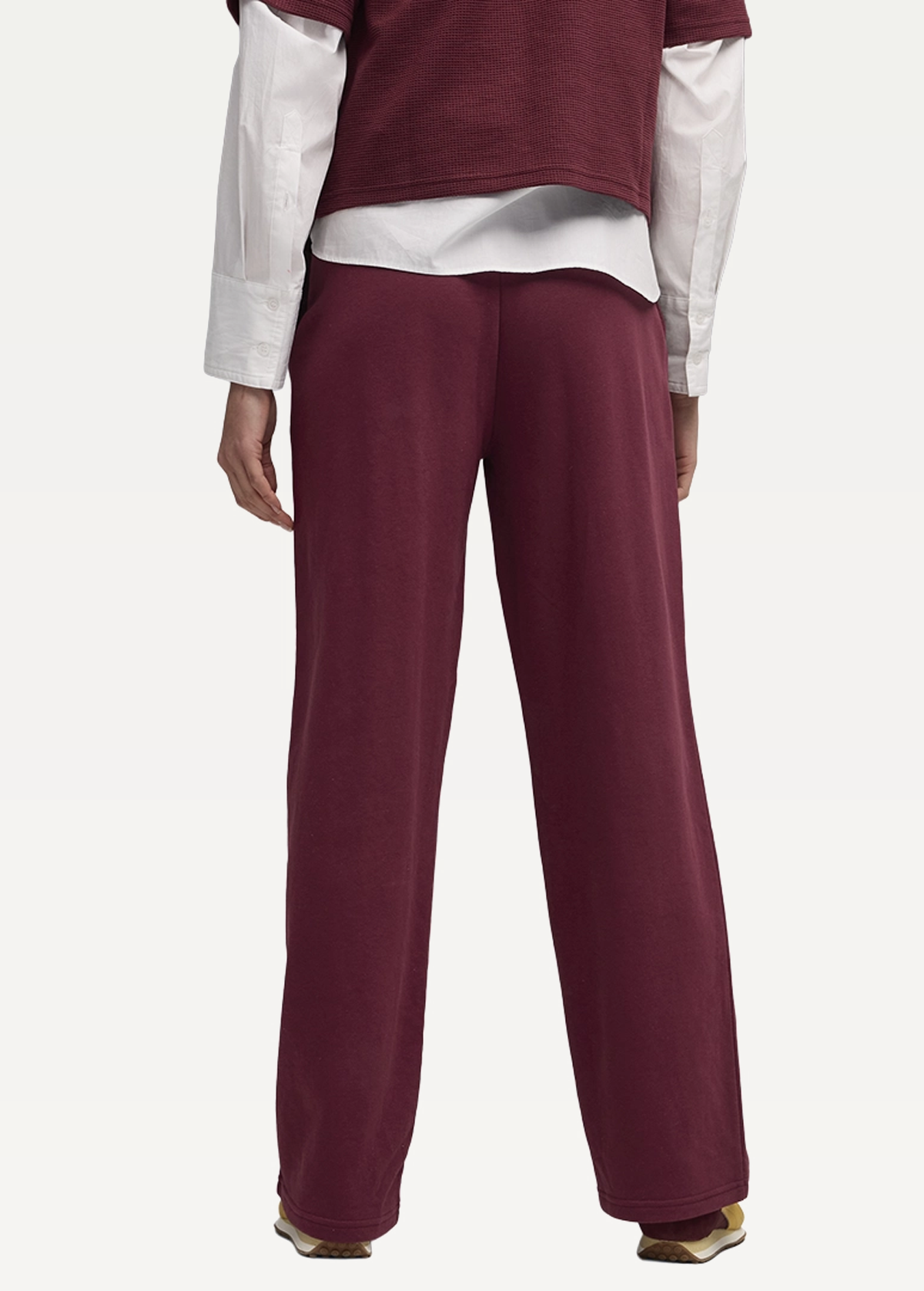 Штани спортивні жіночі PUMA CLASS High-Waist Pants Ruby Shimmer