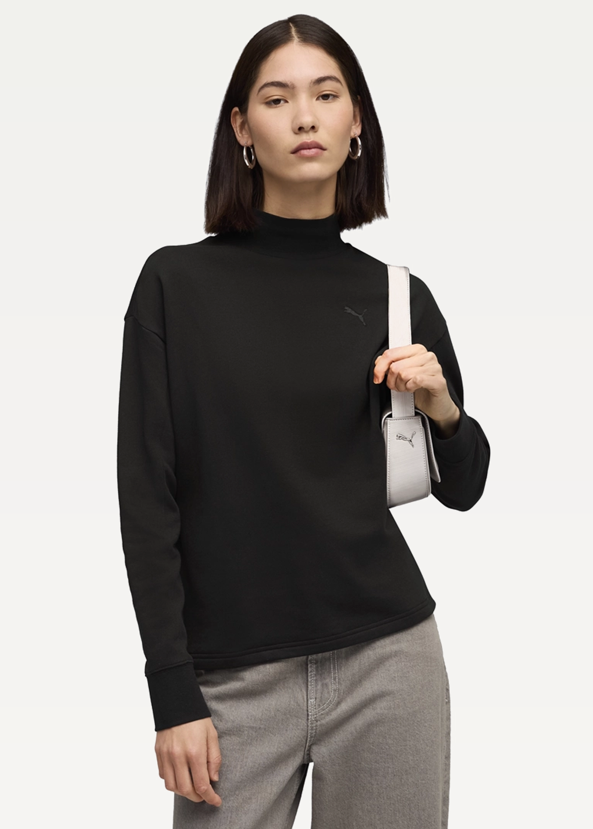 Світшот жіночий PUMA HER Relaxed Crew FL чорного кольору