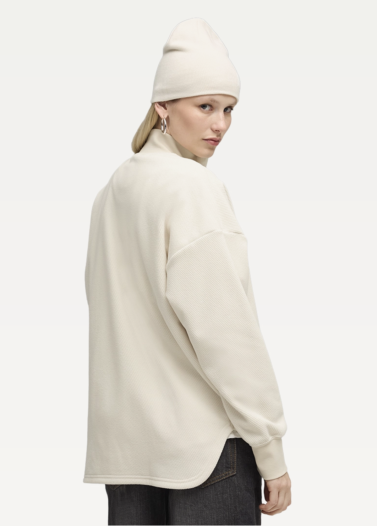 Світшот жіночий PUMA HER Half-Zip Winterized Crew Alpine Snow