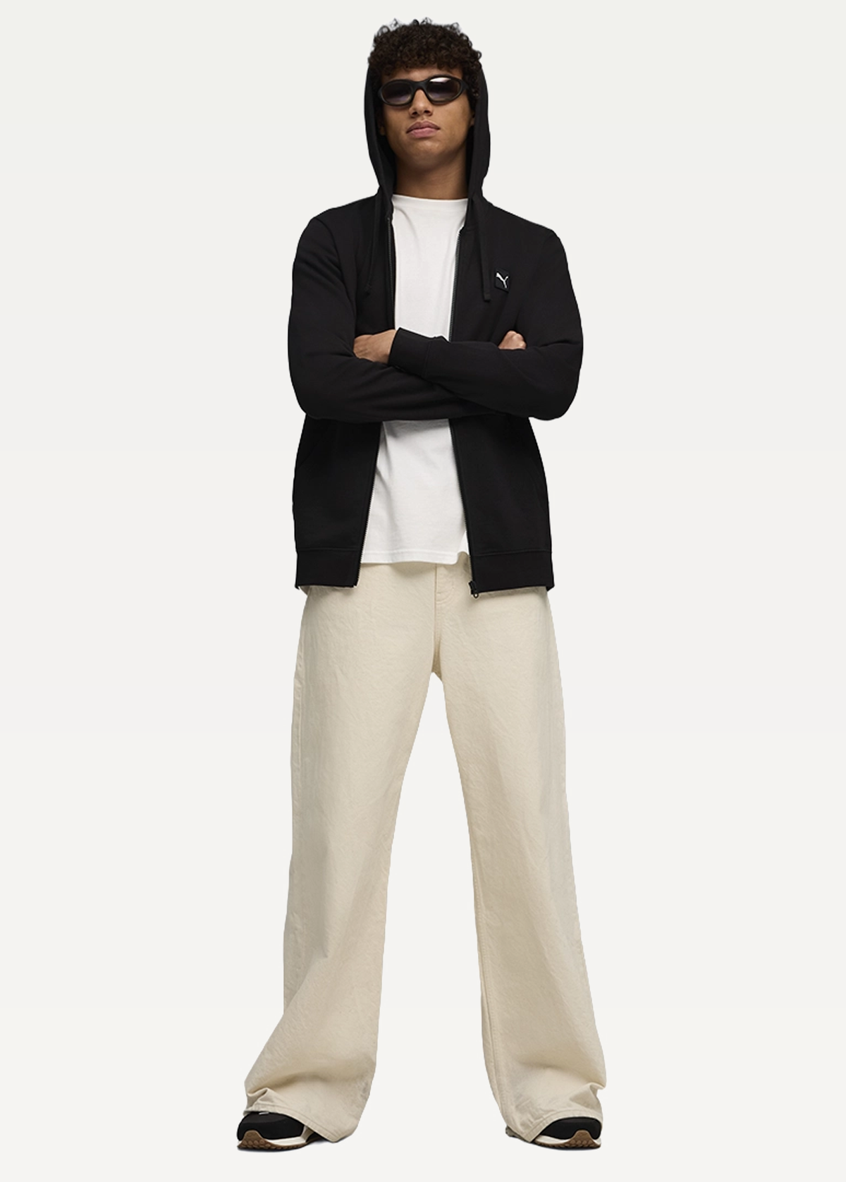 Худі чоловіче PUMA ESS ELEVATED FZ Hoodie FL чорного кольору