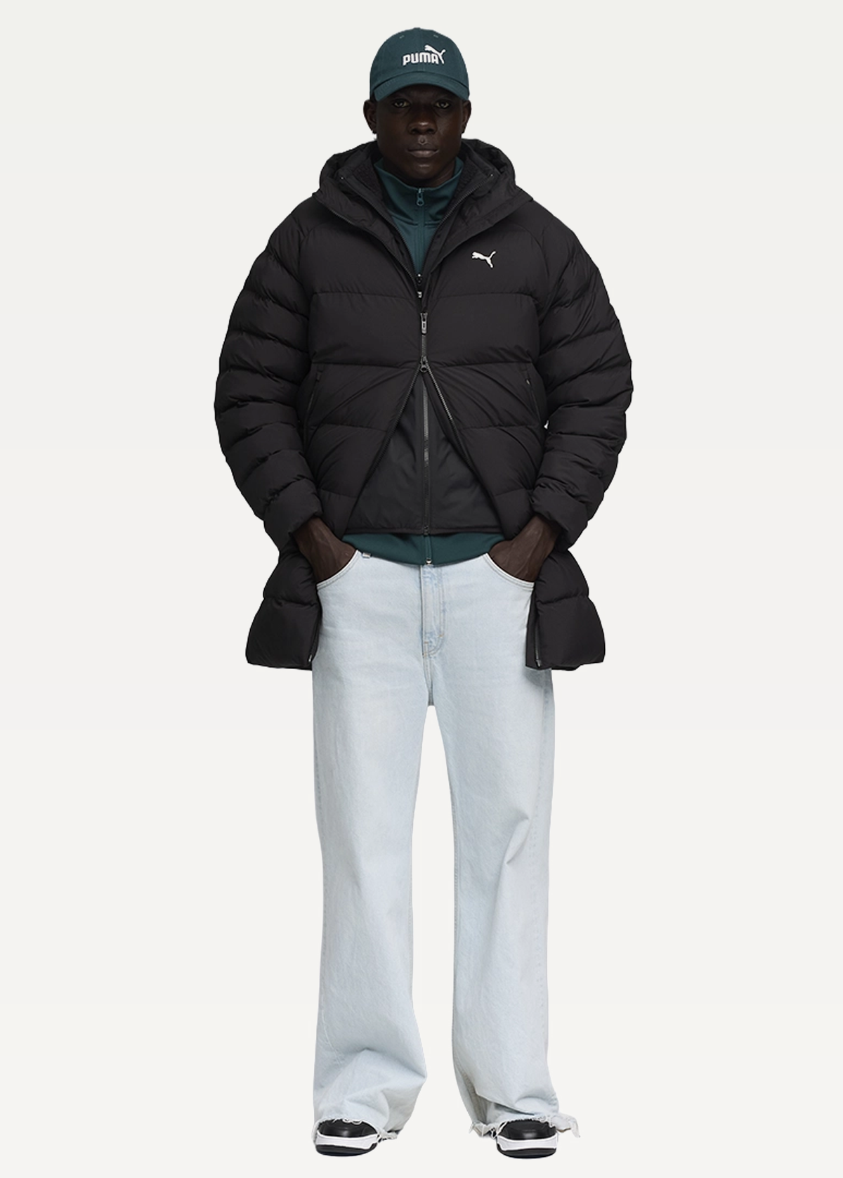 Куртка мужская PUMA Mono Hooded Parka черного цвета