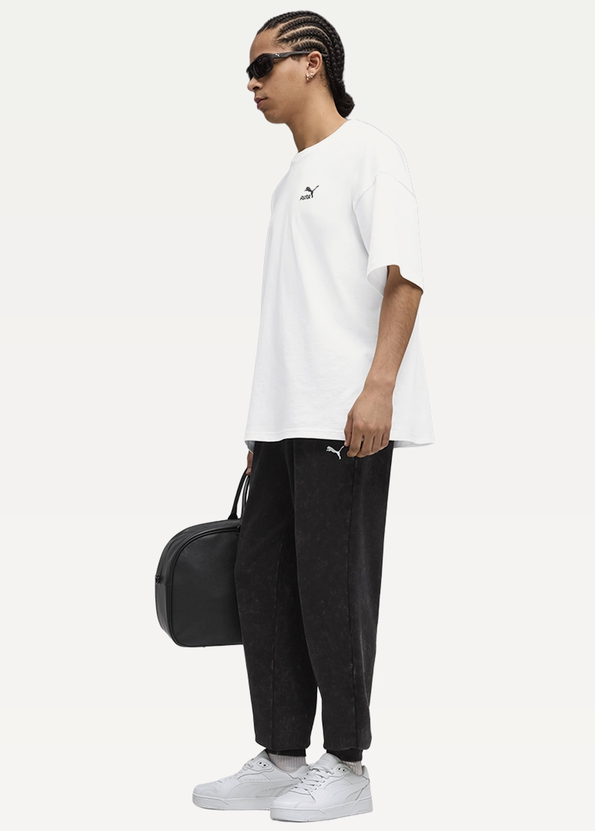 Спортивні штани чоловічі PUMA ESS ELEVATED Wash Sweatpants чорного кольору