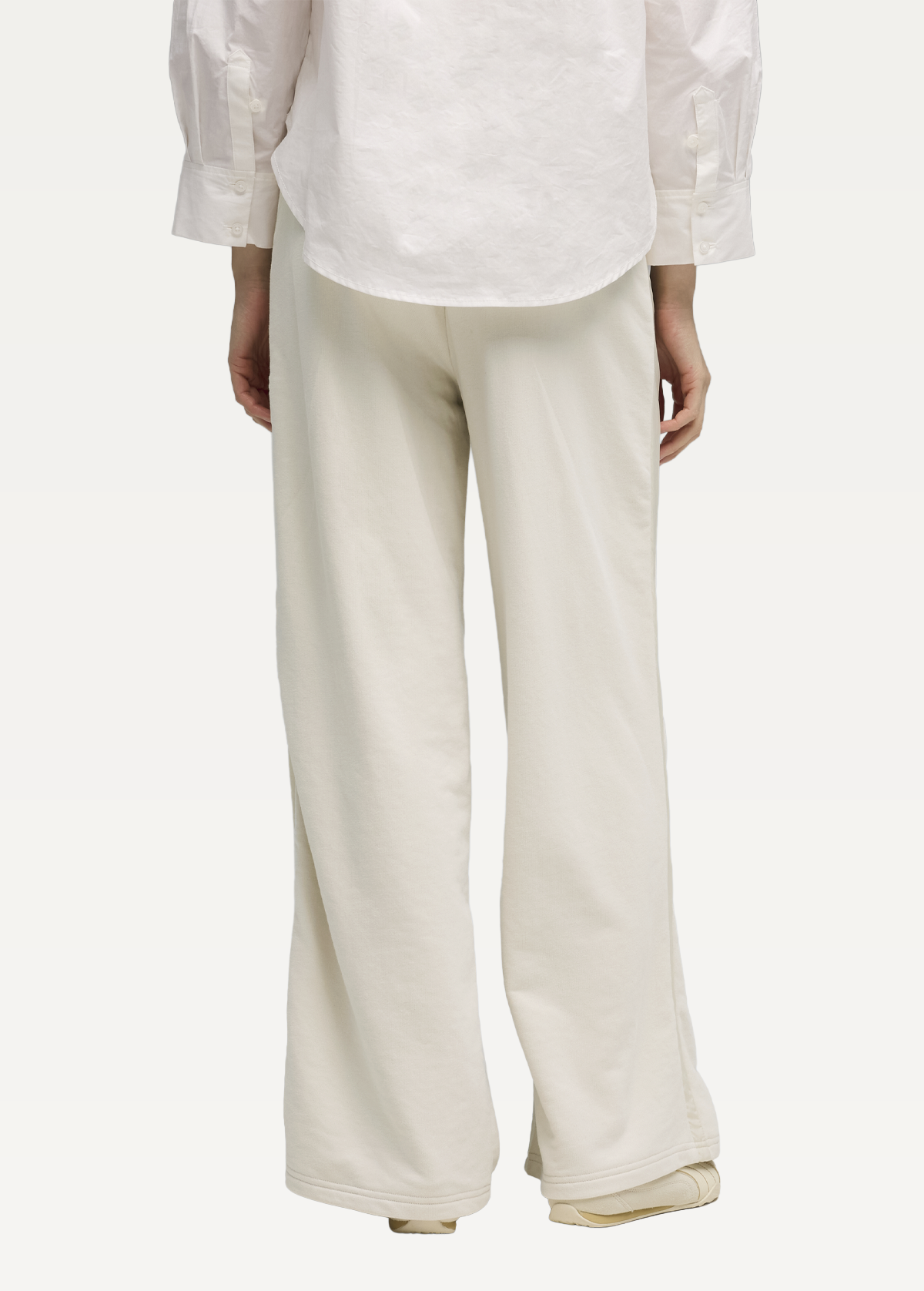 Штани спортивні жіночі PUMA HER Comfort High-Waist Pants Alpine Snow