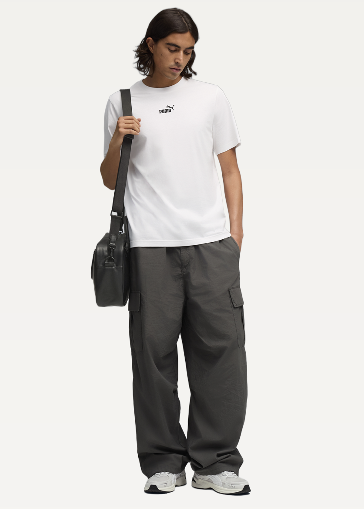 Футболка чоловіча PUMA ESS No.1 Logo Tee білого кольору