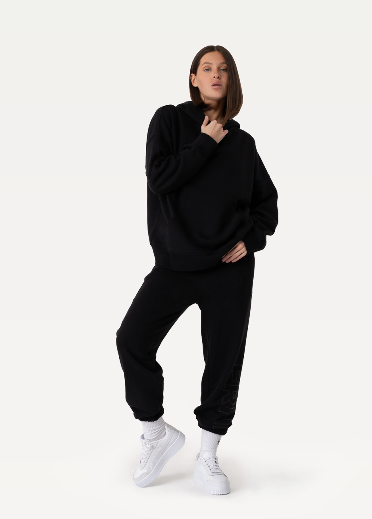 Штани FRND FOR FRIENDS Belle чорного кольору