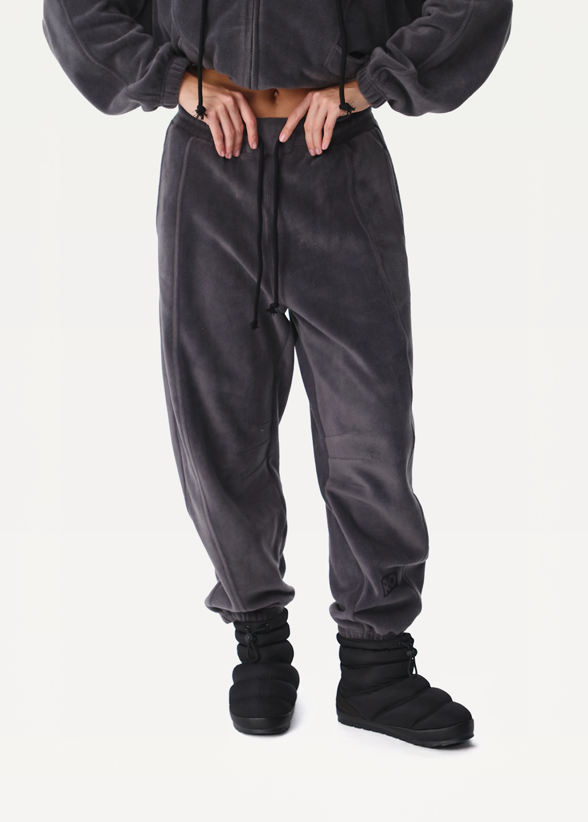 Штани жіночі FRND FOR FRIENDS Paradox Polar Fleece темно-сірого кольору