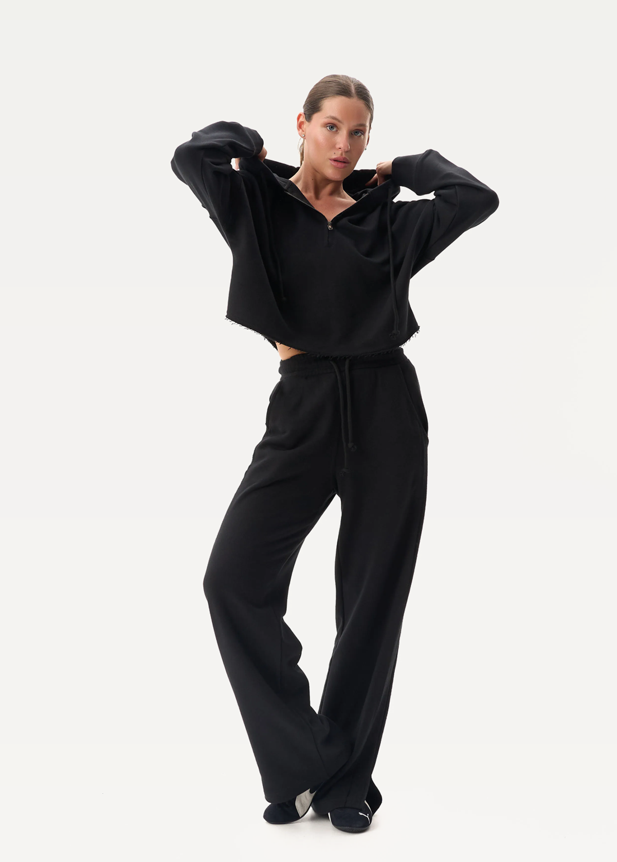 Штаны FRND FOR FRIENDS Mirra женские черного цвета