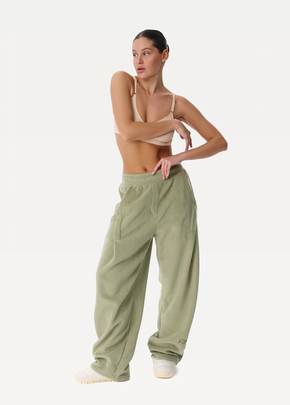 Штани жіночі FRND FOR FRIENDS Muse Polar Fleece оливкового кольору