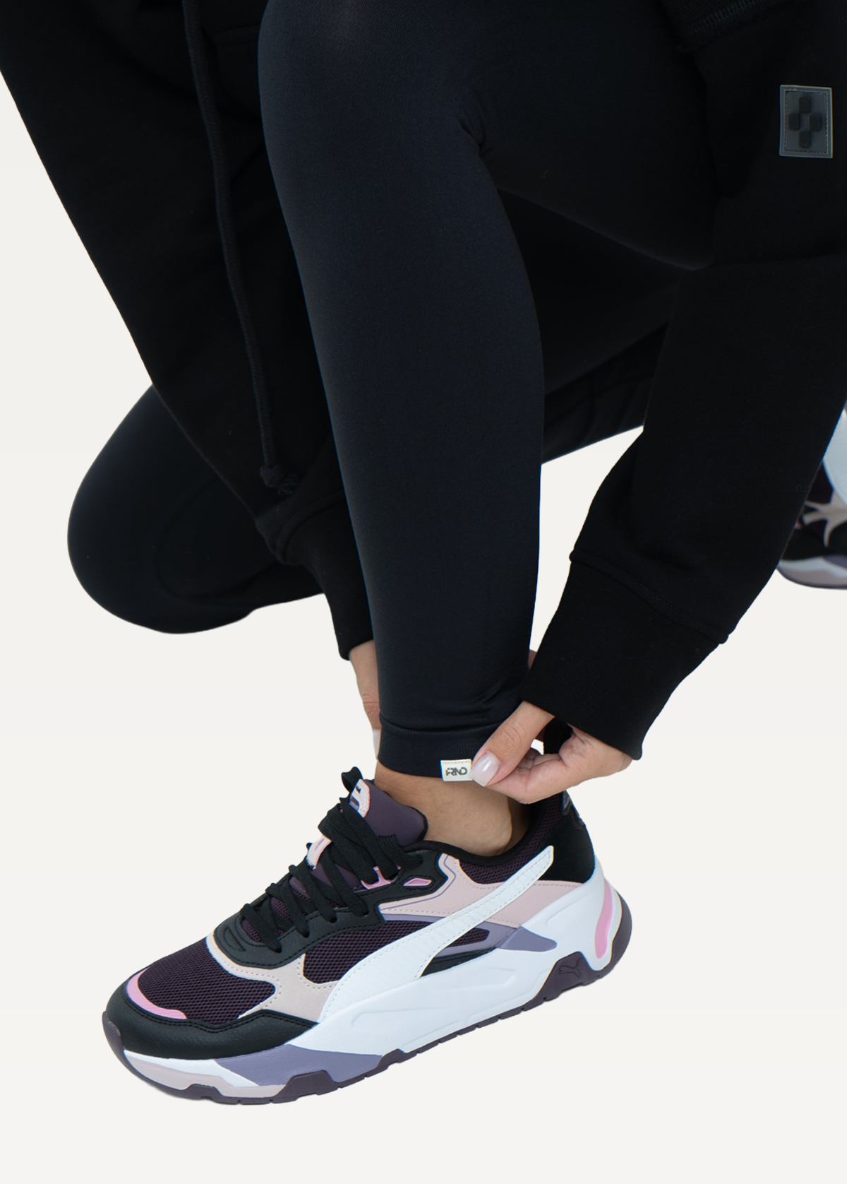 Легінси FRND FOR FRIENDS Paradise жіночі чорного кольору