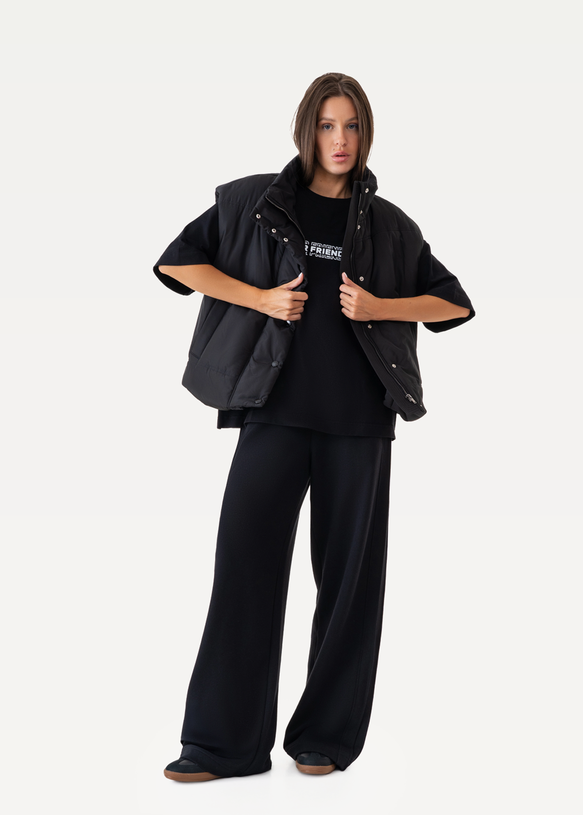 Жилет жiночий FRND FOR FRIENDS Galaxy чорного кольору