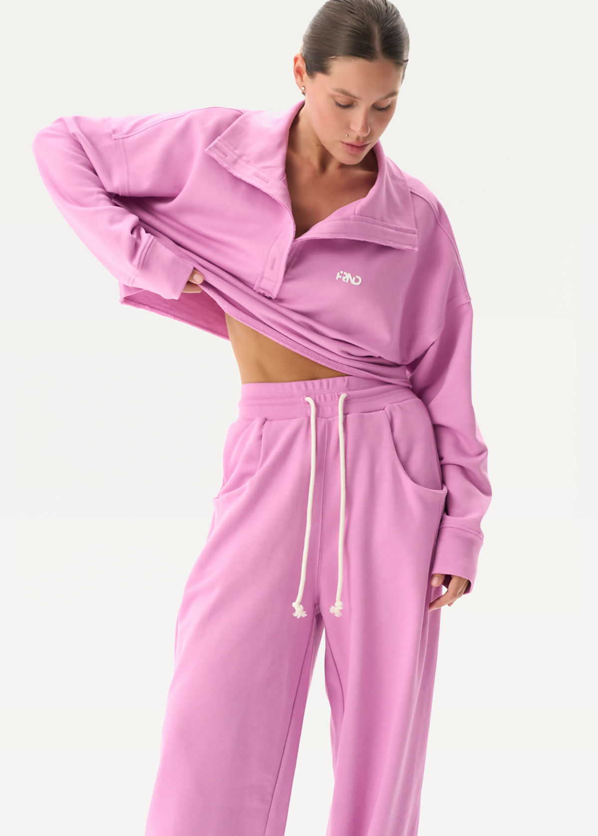 Свитшот FRND FOR FRIENDS женский Naomi лавандово-розового цвета