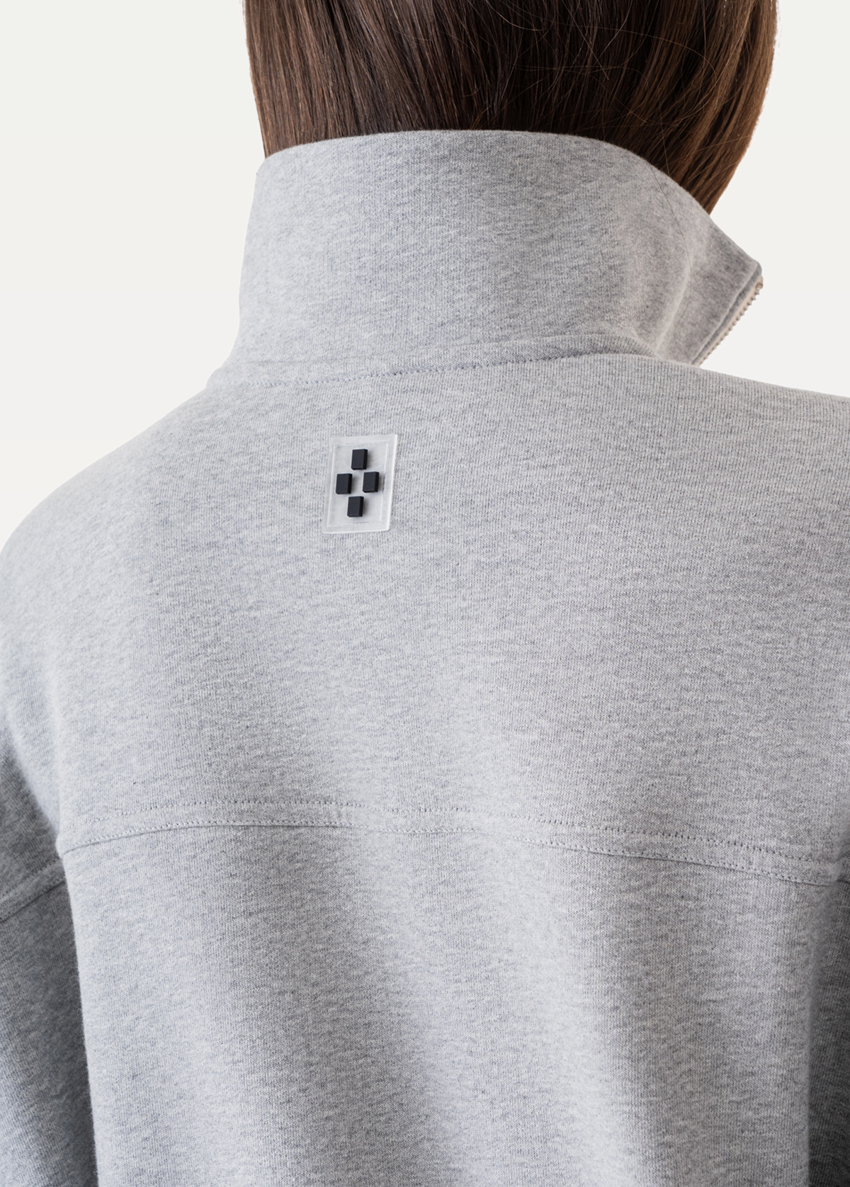 Свитшот женский на молнии FRND FOR FRIENDS Stage цвета светло-серый меланж