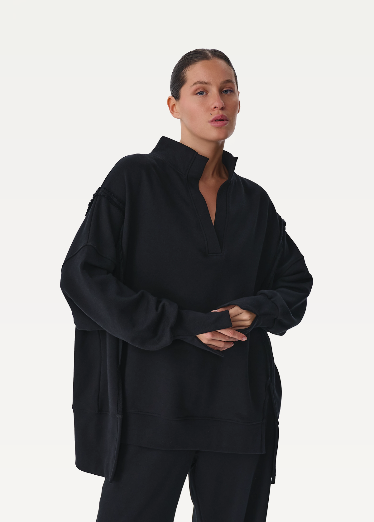 Свитшот женский FRND FOR FRIENDS Lady черного цвета