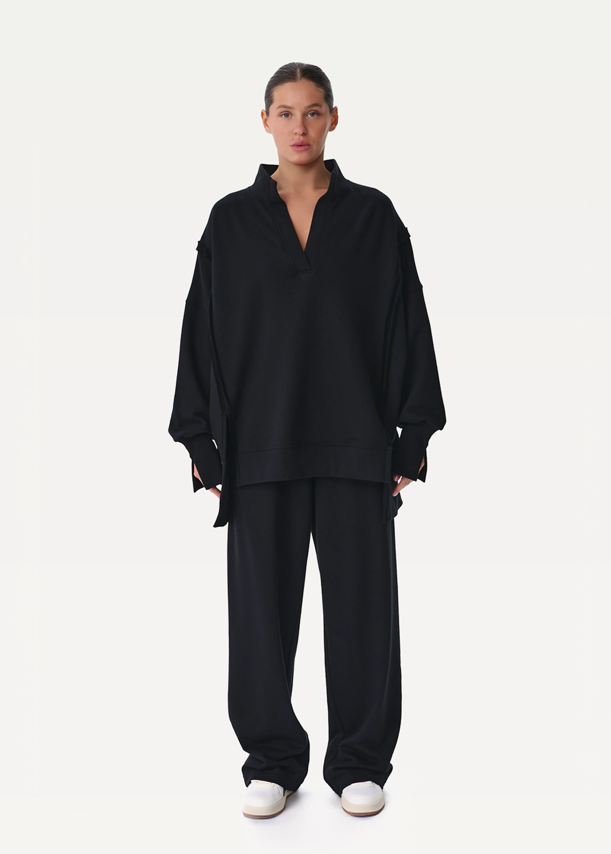 Свитшот женский FRND FOR FRIENDS Lady черного цвета