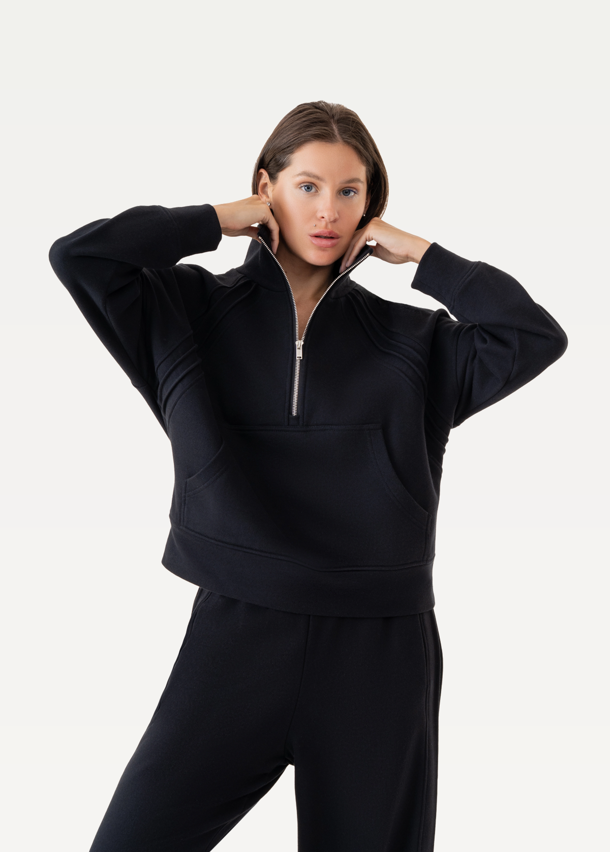 Світшот на блискавці жіночий FRND FOR FRIENDS Quest чорного кольору