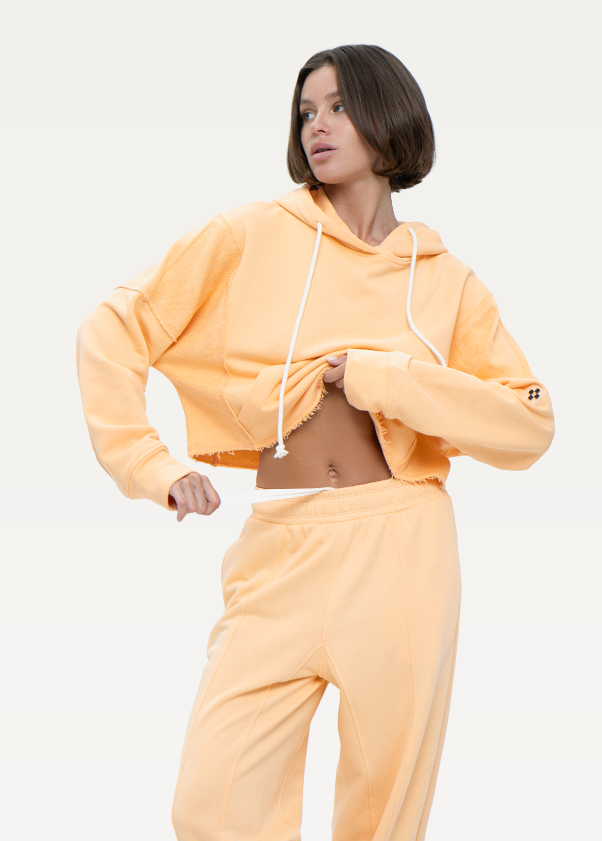 Кроп-худи FRND FOR FRIENDS Viola абрикосового цвета