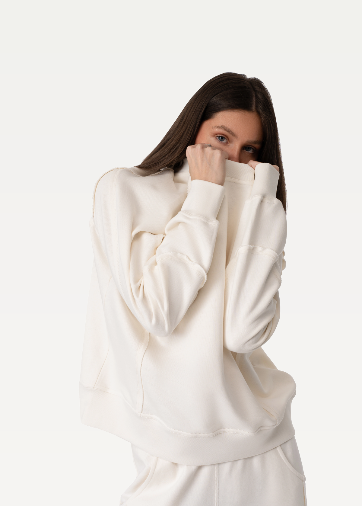 Свитшот FRND FOR FRIENDS Chloe женский молочного цвета