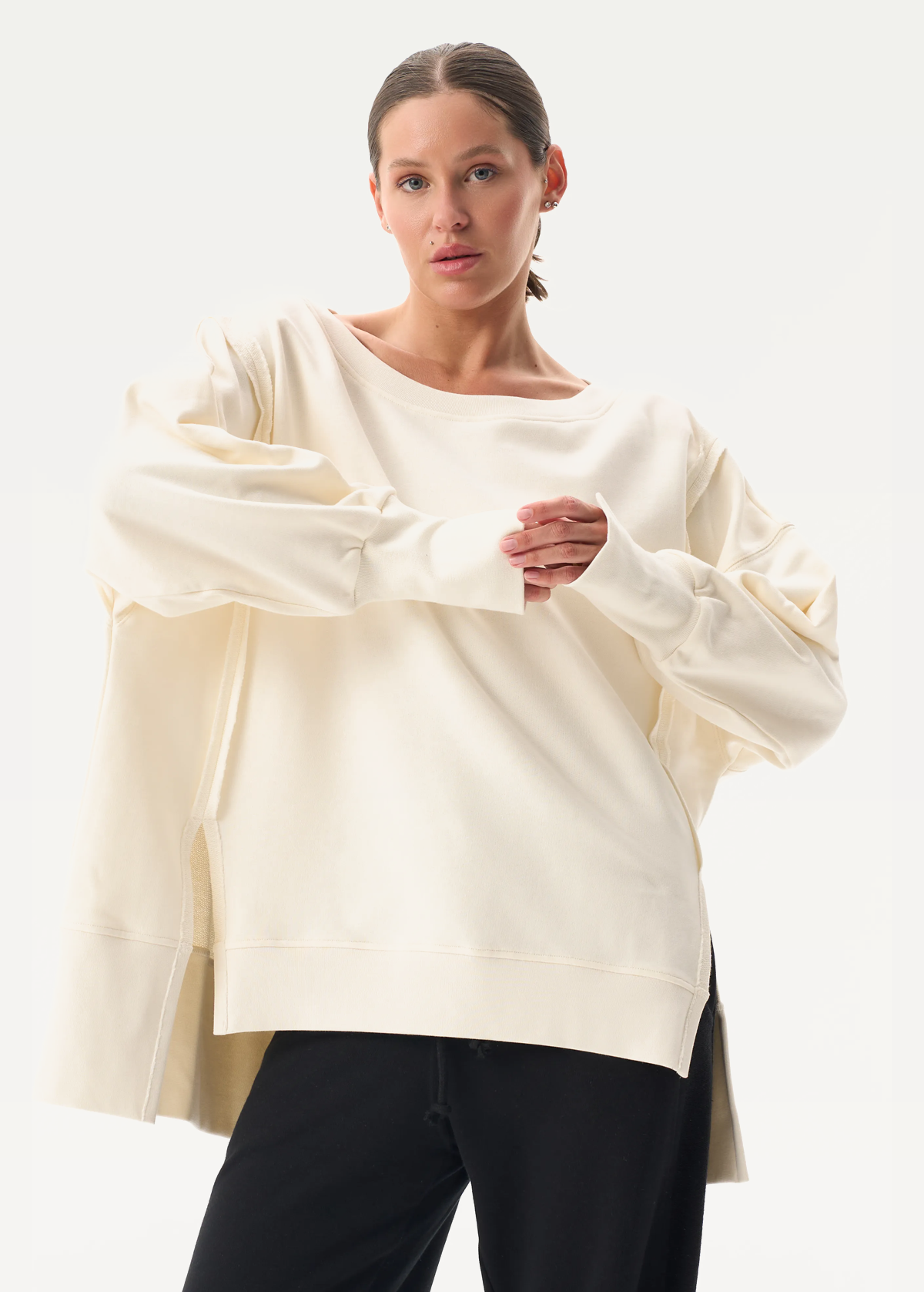 Свитшот FRND FOR FRIENDS Vivien женский молочного цвета