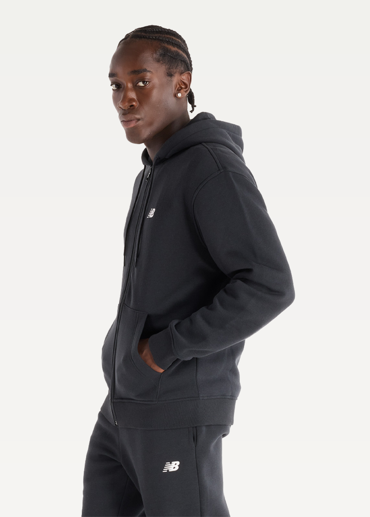 Худи мужское New Balance Sport Core Full Zip черного цвета