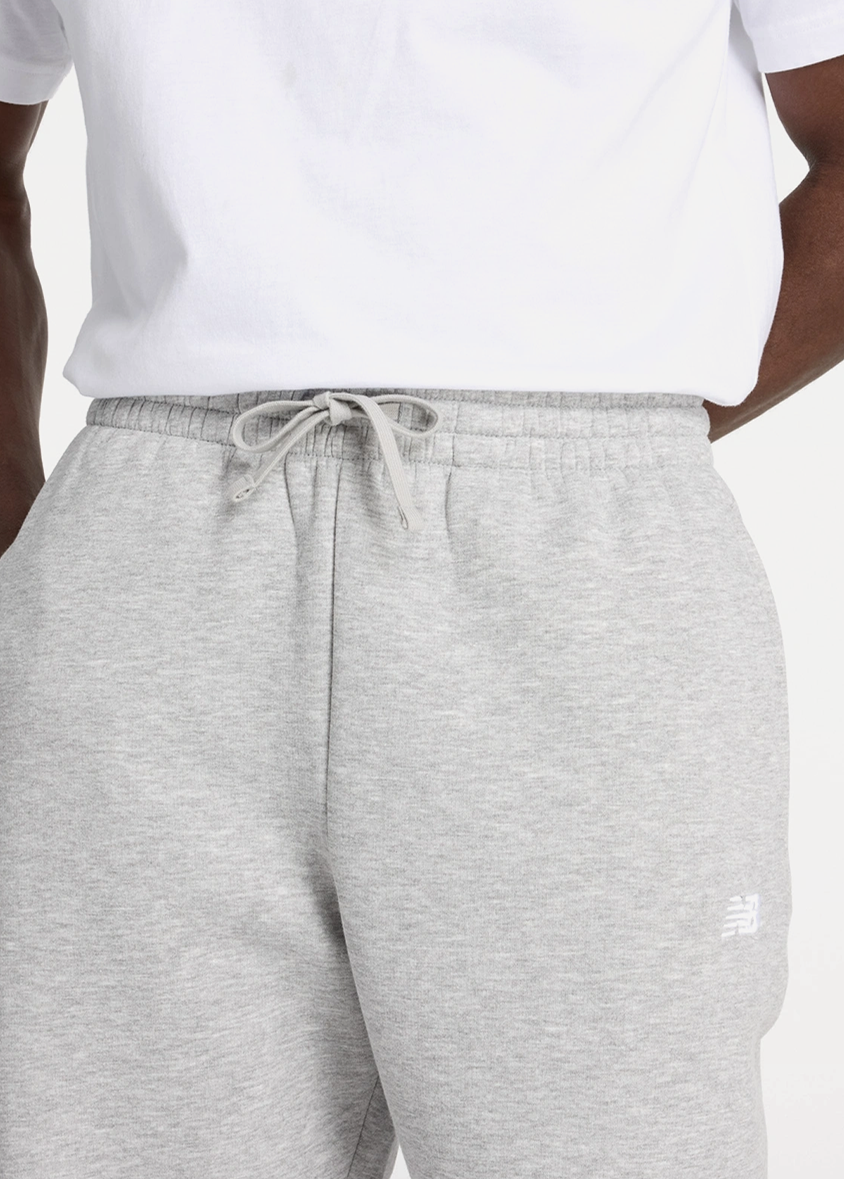 Штаны мужские New Balance Sport Essentials Fleece серого цвета