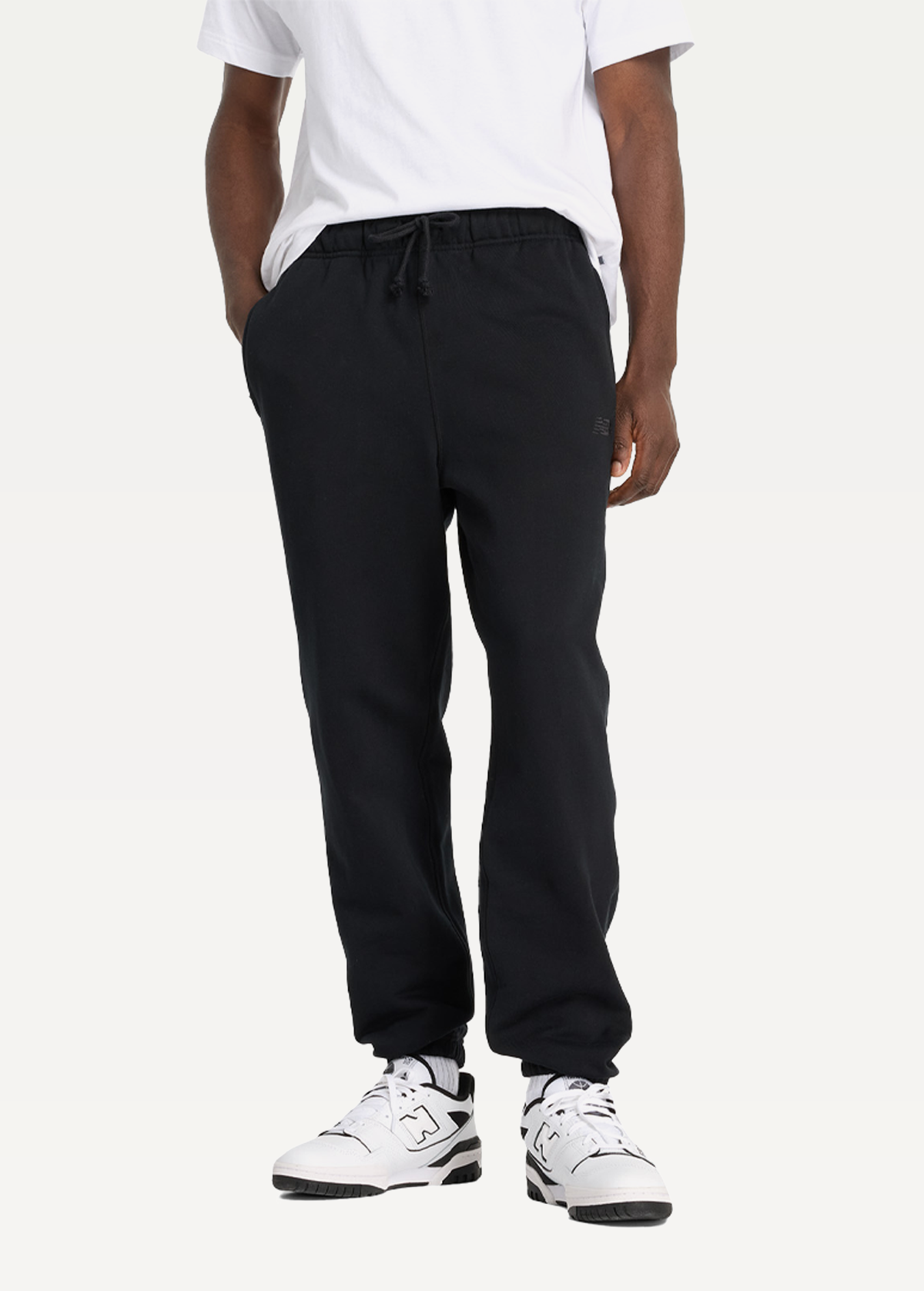 Штани спортивні чоловічі New Balance NB Athletics чорного кольору