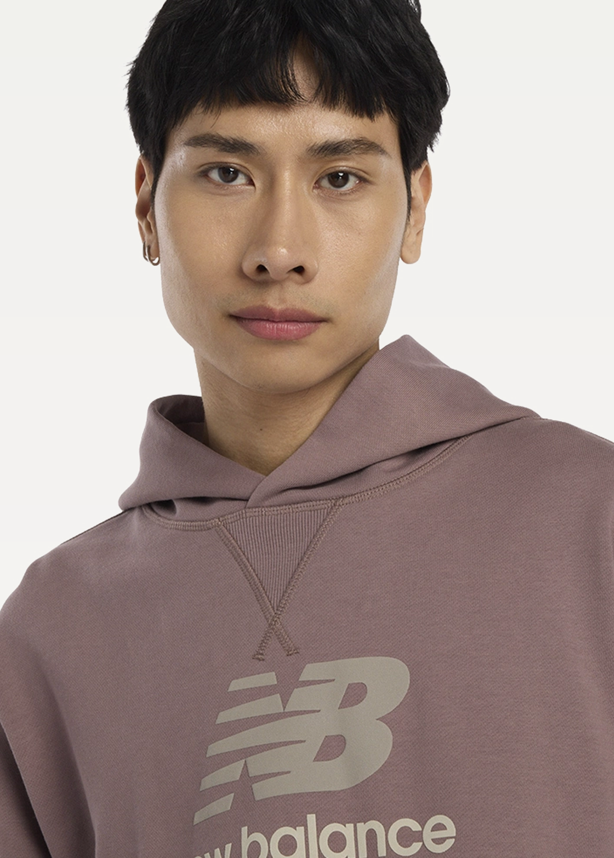 Худі чоловіче New Balance Athletics French Terry коричневого кольору