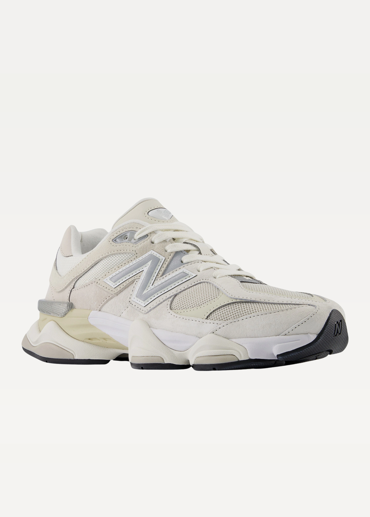 Кросівки жіночі New Balance 9060 бежевого кольору