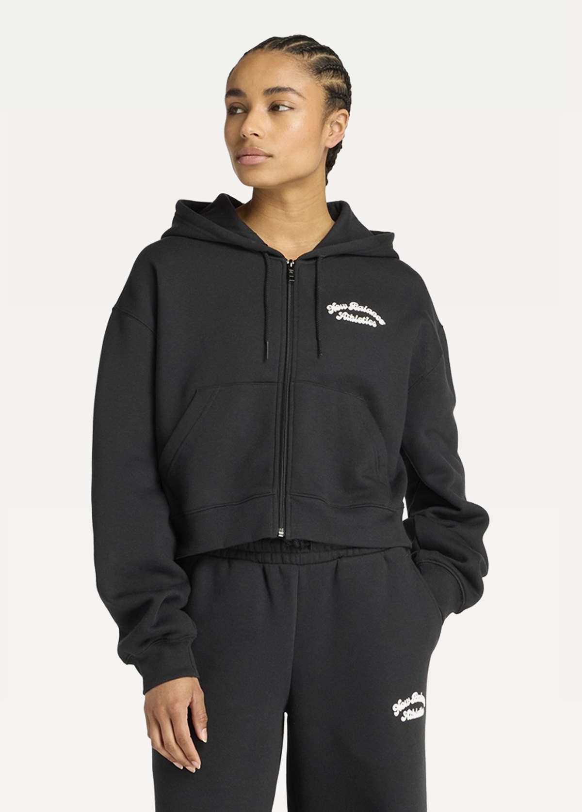 Худі жіноче New Balance Linear Full Zip чорного кольору