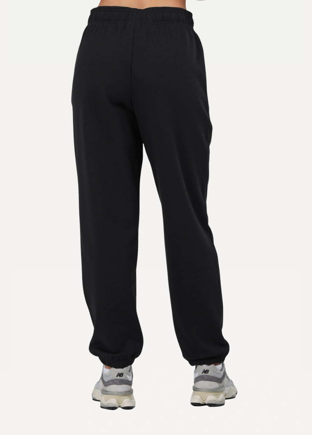 Штаны женские New Balance NB Small Logo черного цвета