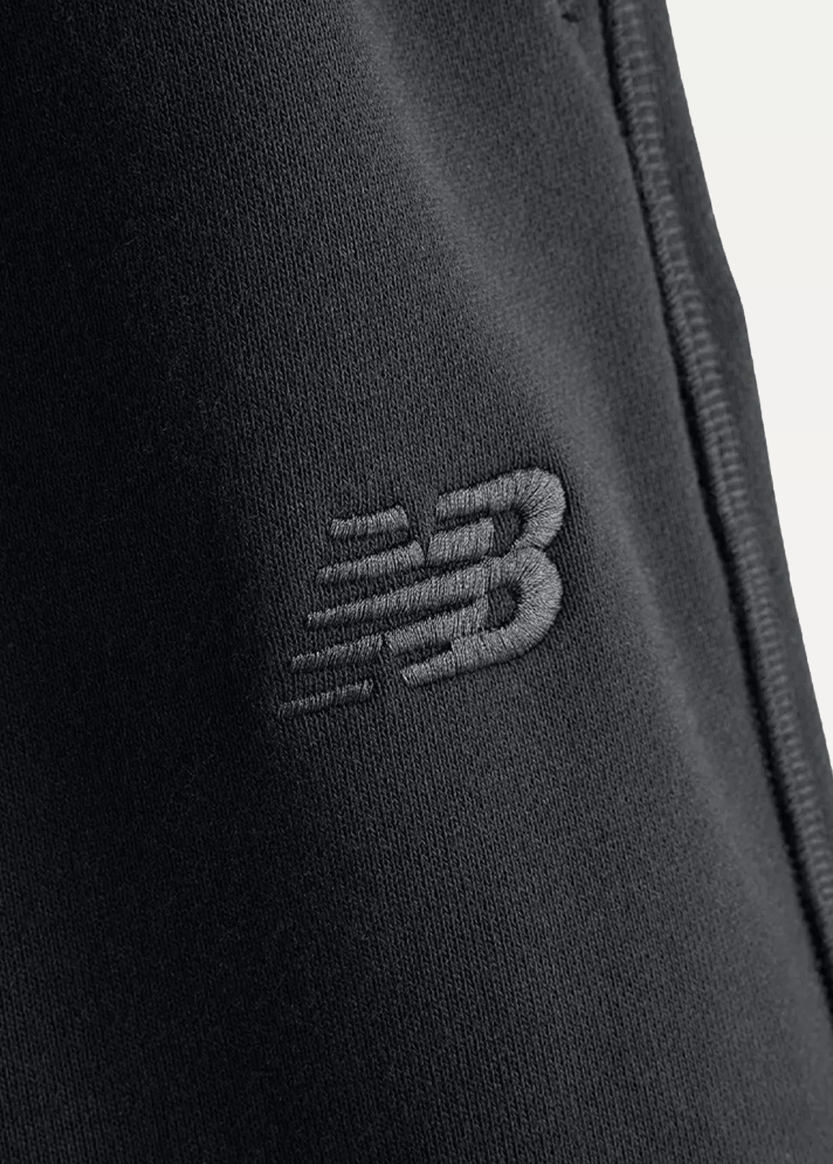 Штани жіночі New Balance NB Athletics чорного кольору