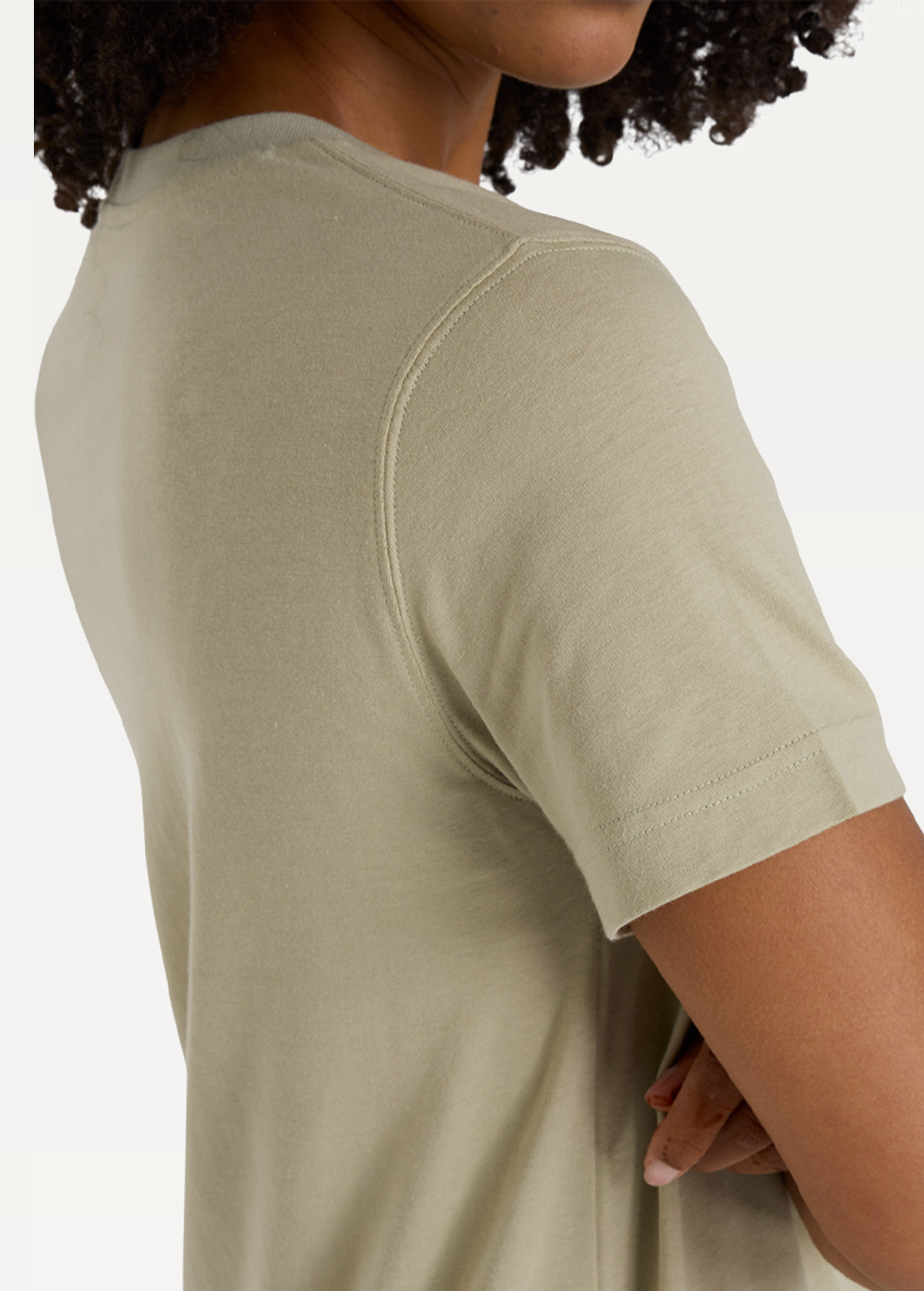 Футболка женская New Balance Sport Essentials Jersey Logo оливкового цвета