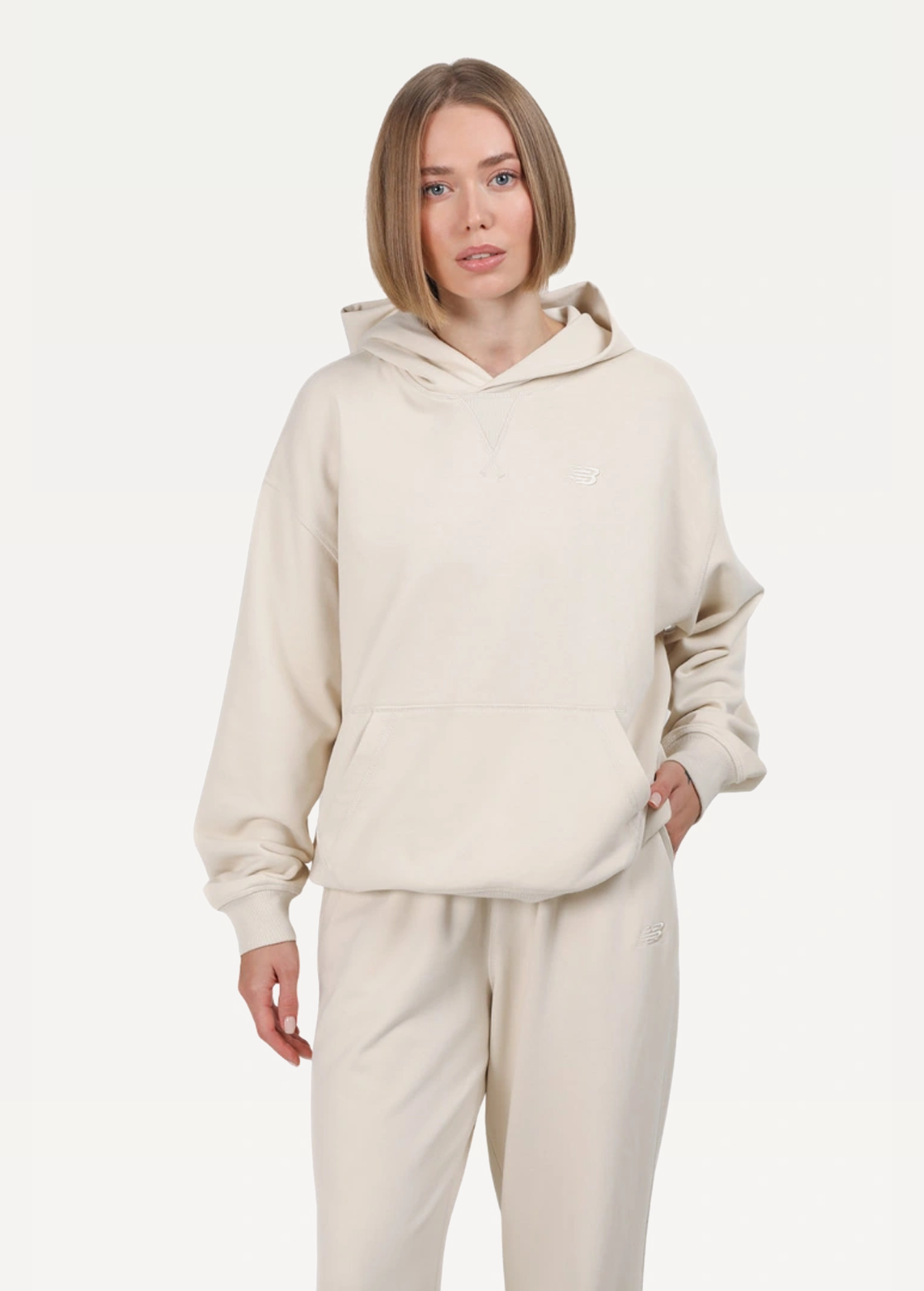 Худі жіноче New Balance NB Athletics молочного кольору