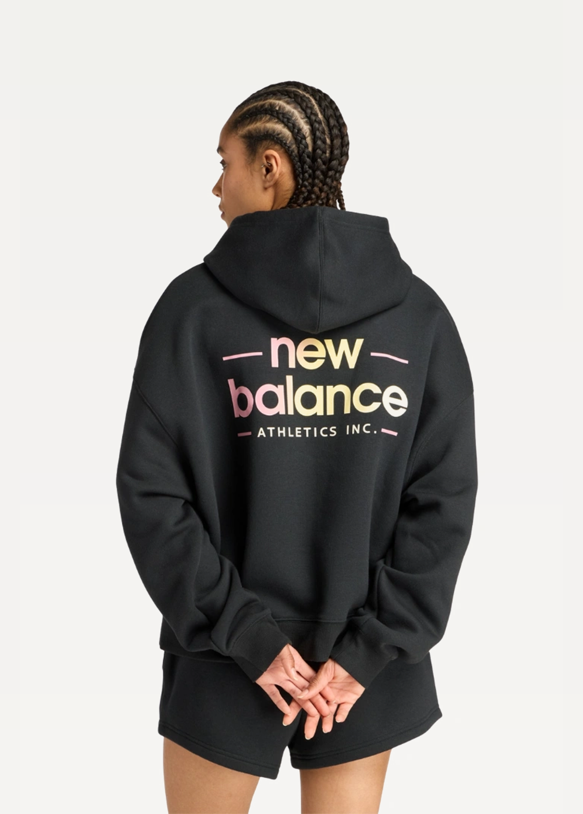 Худі жіноче New Balance Reimagined чорного кольору