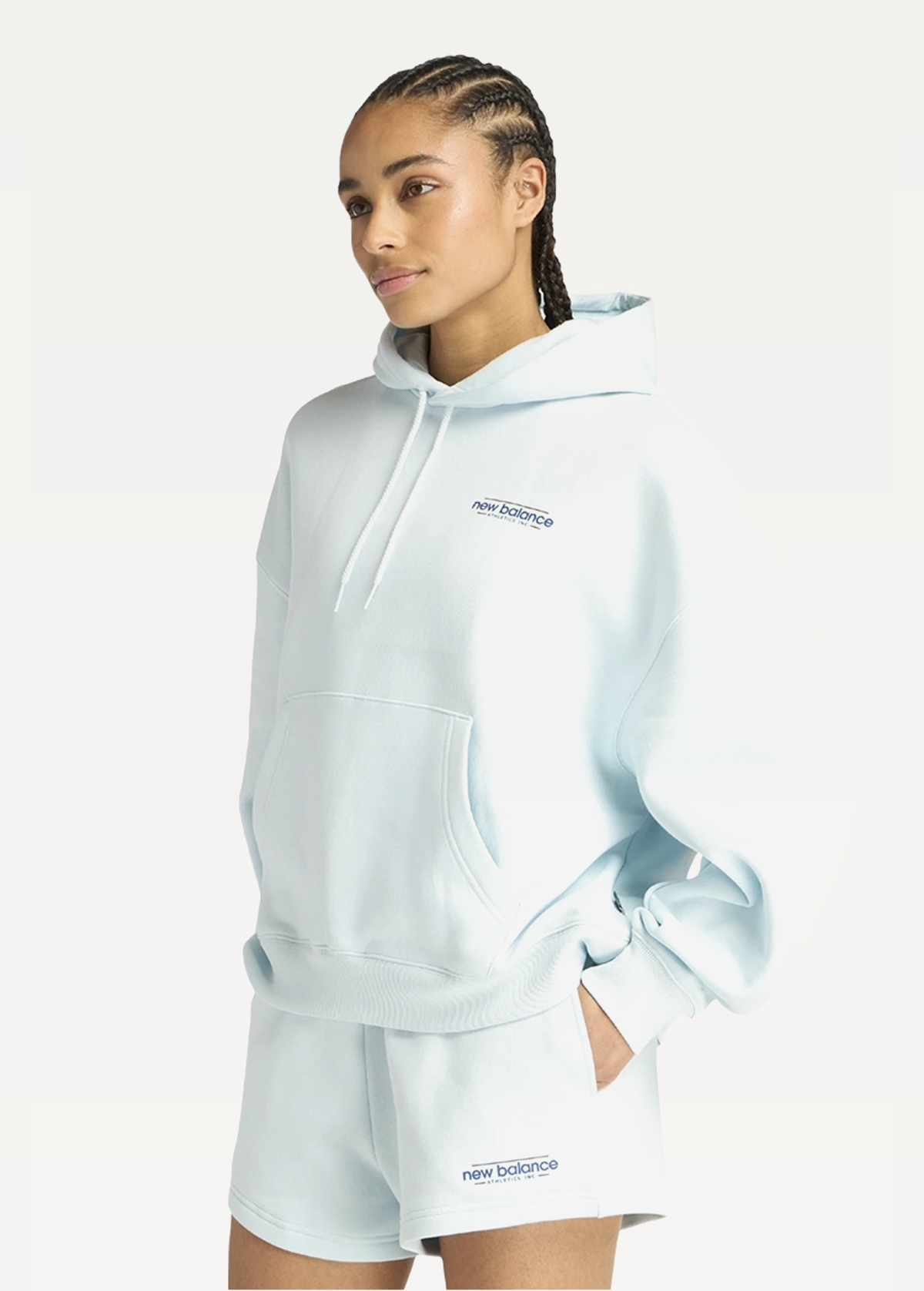 Худі жіноче New Balance Reimagined блакитного кольору