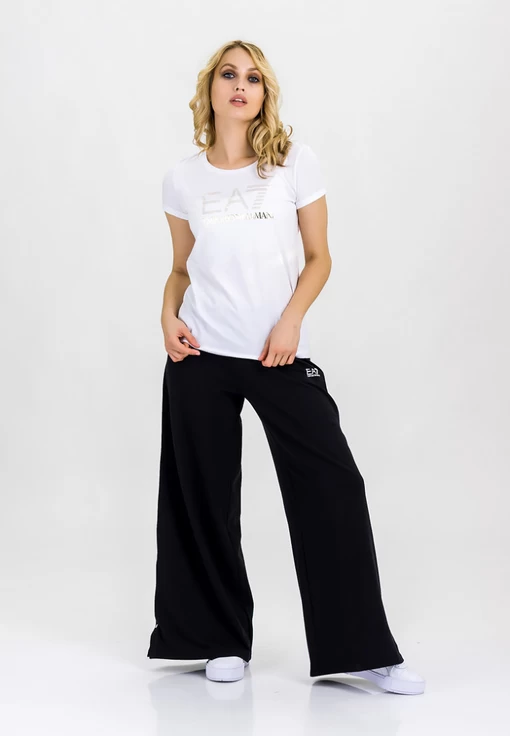 Футболка женская спортивная Emporio Armani EA7 белого цвета