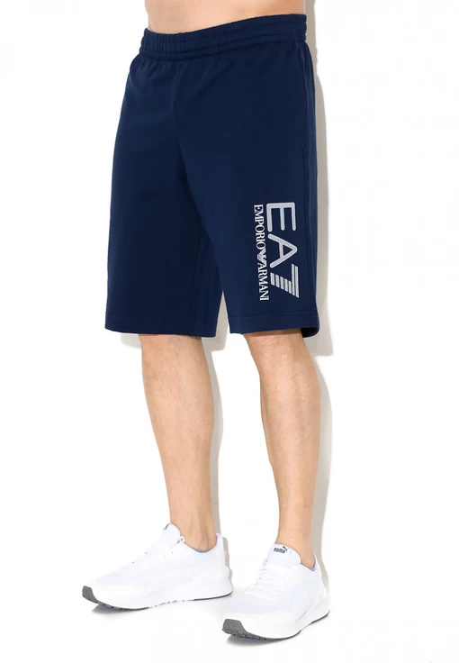 Шорты EA7 Emporio Armani синего цвета