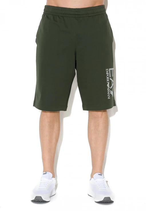 Шорти EA7 Emporio Armani кольору хакі