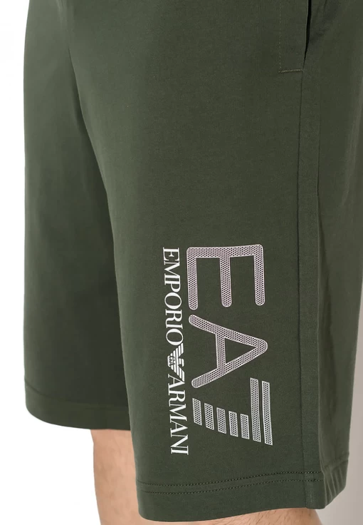 Шорти EA7 Emporio Armani кольору хакі